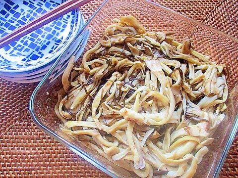 レンジで簡単常備菜！きのこの塩昆布酢和え